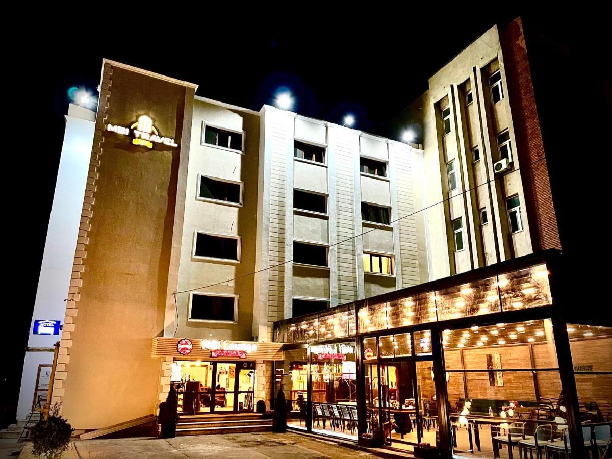 קריובה Mbi Travel Inn מראה חיצוני תמונה