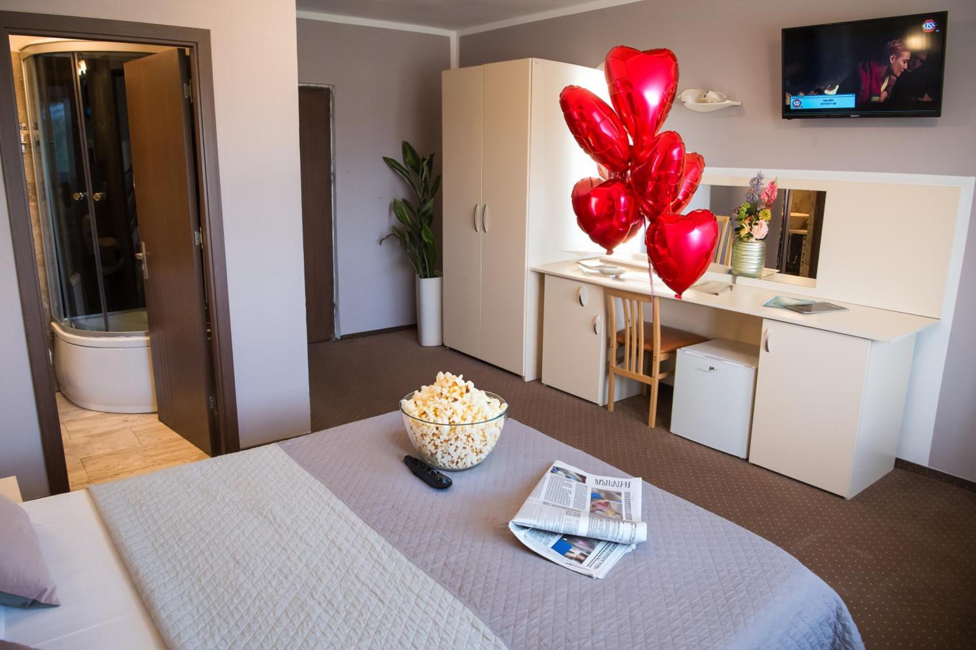 קריובה Mbi Travel Inn מראה חיצוני תמונה