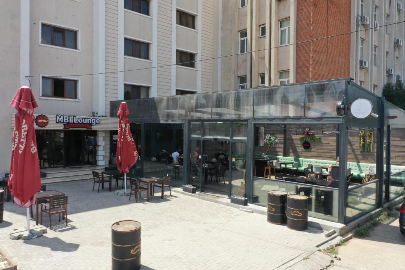קריובה Mbi Travel Inn מראה חיצוני תמונה