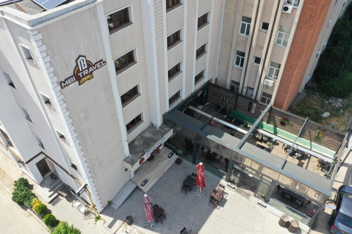 קריובה Mbi Travel Inn מראה חיצוני תמונה